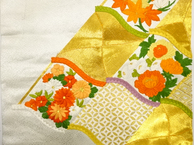 アンティーク　瓦に花模様刺繍開き名古屋帯（額縁仕立て）